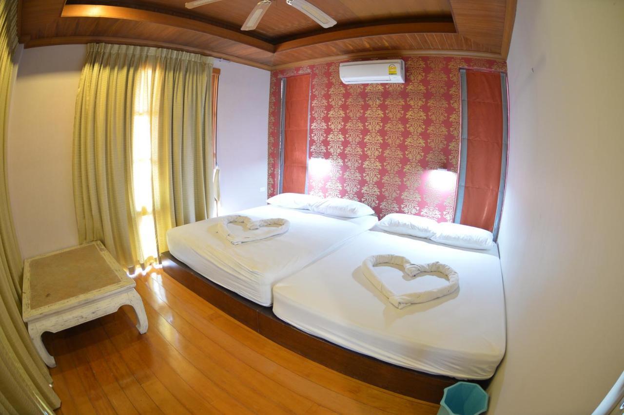 พระตำหนักวิลล่า 10 ห้องนอน พร้อมสระว่ายน้ำส่วนตัว Pattaya Ngoại thất bức ảnh